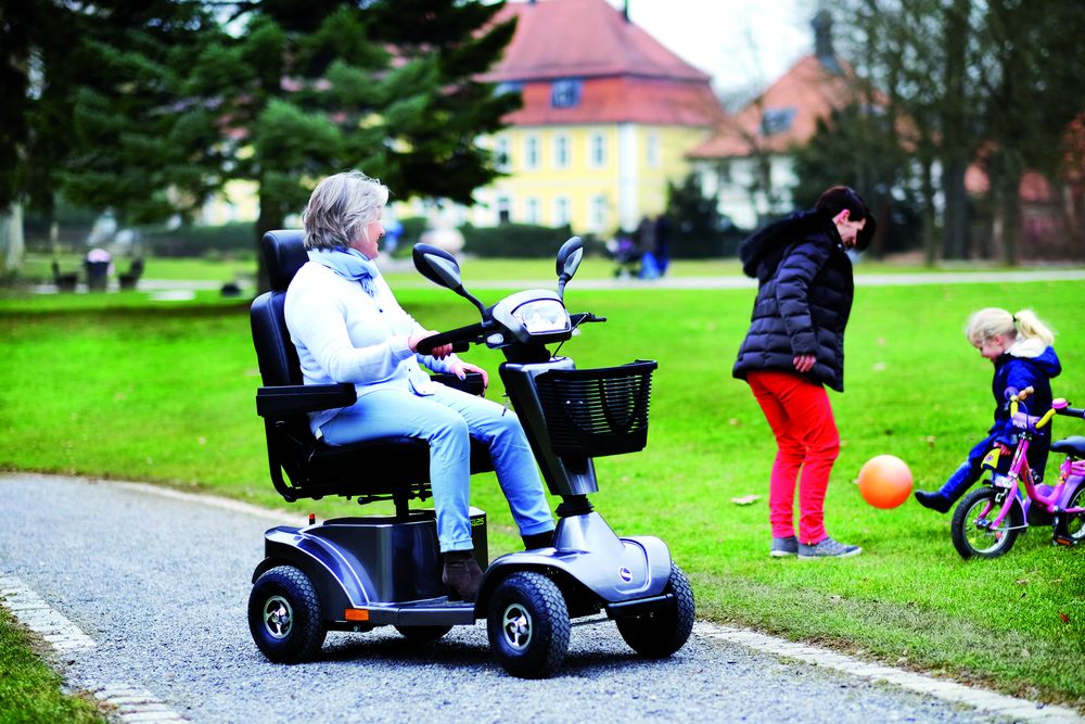 STERLING VAILA 12 km/h, Elektromobil – Bild 6