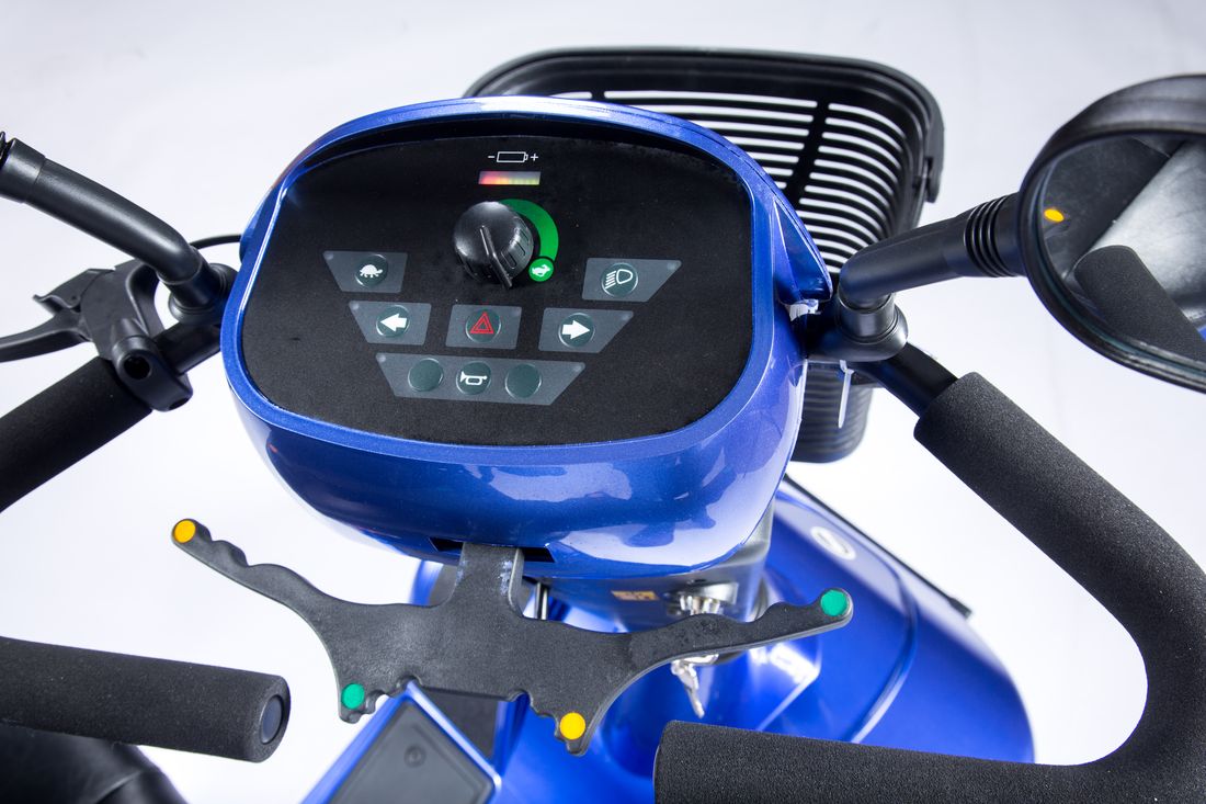 Sterling Mainland 15 km/h Elektromobil – Bild 5