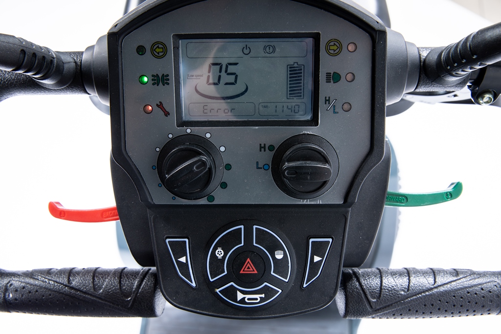 VINTAGE MOBILITY Grönland 15 km/h Elektro Vierradroller Anthrazit – Bild 4