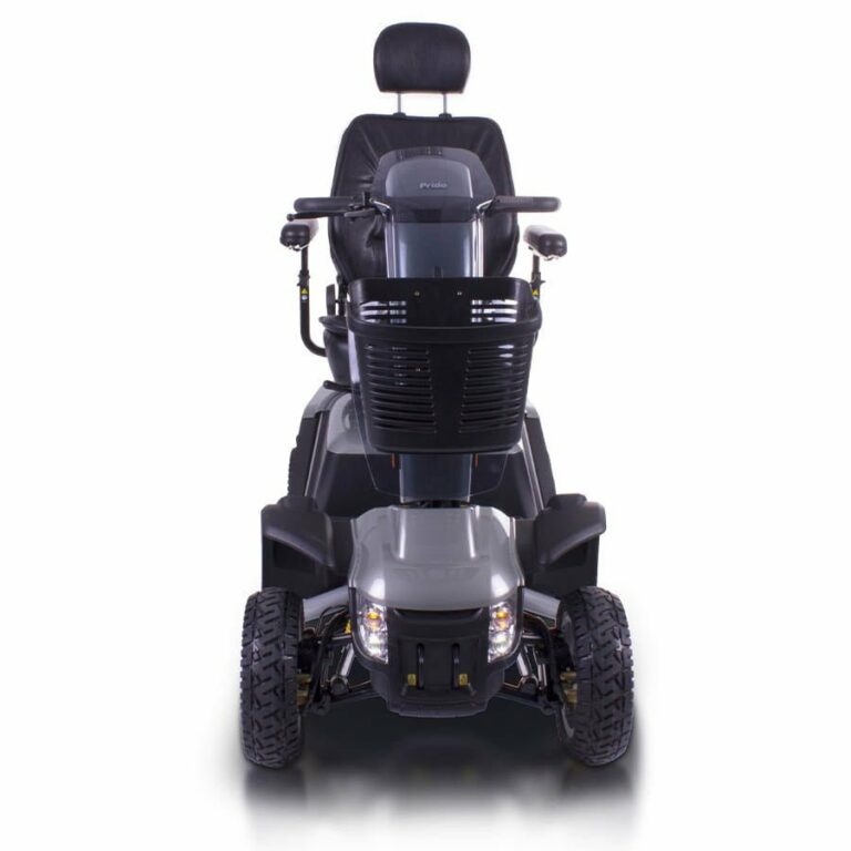 XL140_0002_Victory-10-DX-Facing-foward