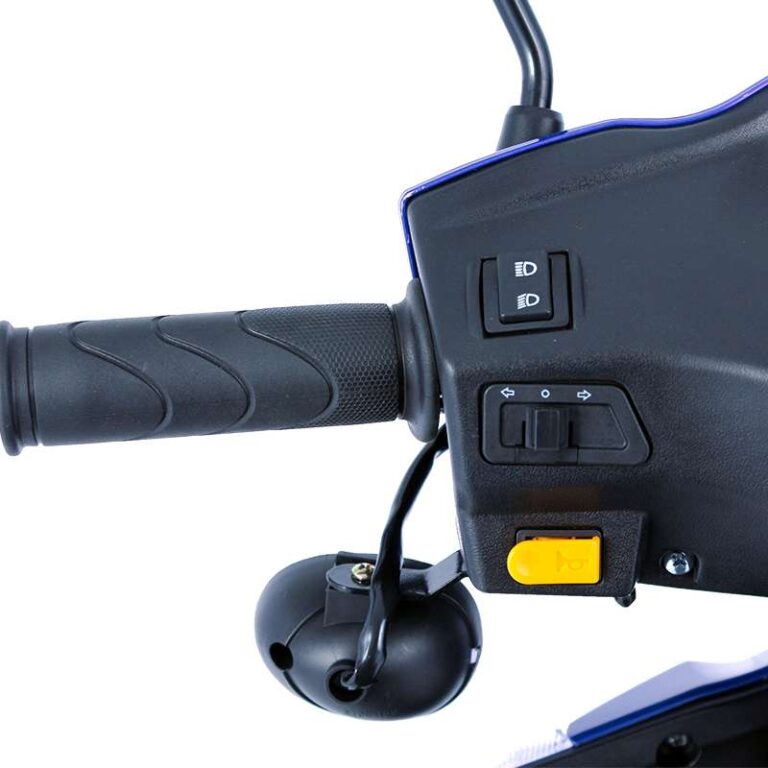 eco-engel-501-blau-elektromobil-seniorenmobil5