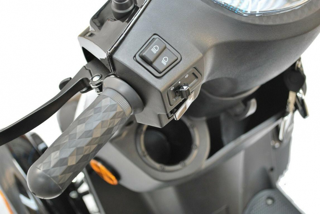 ECO ENGEL 520 schwarz, Blei-Akku, 4 Räder, 500 Watt, 25 km/h – Bild 7