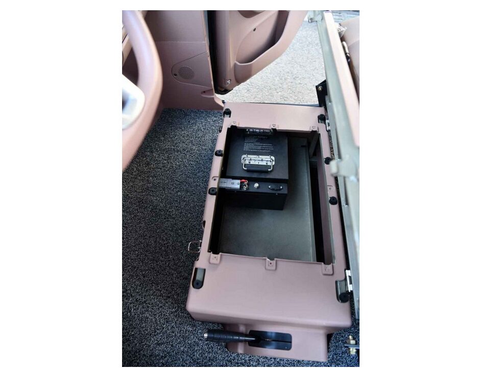Kabinenroller 'Flow Li', 45 km/h, bis zu 140 km Reichweite, Lithium-Akku 4000 Watt – Bild 13